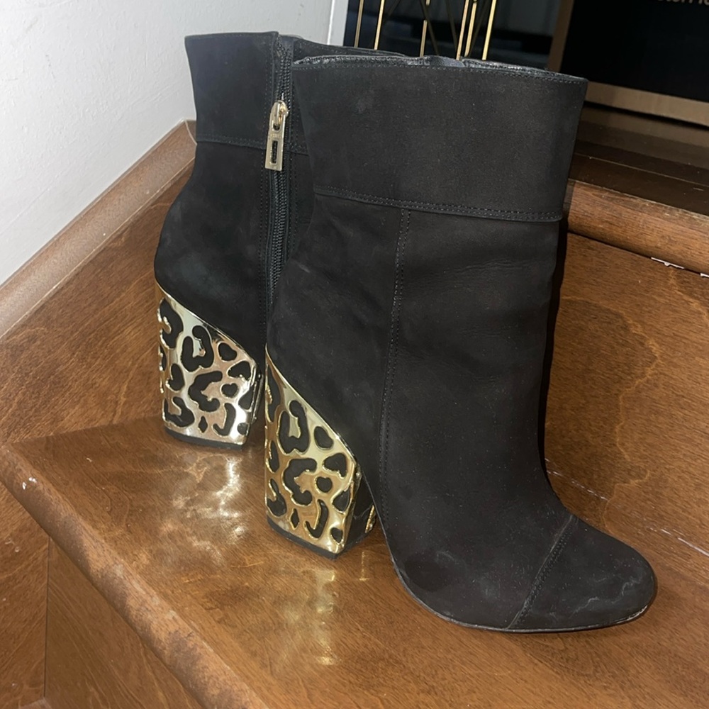 Schutz gold metallic heel boot